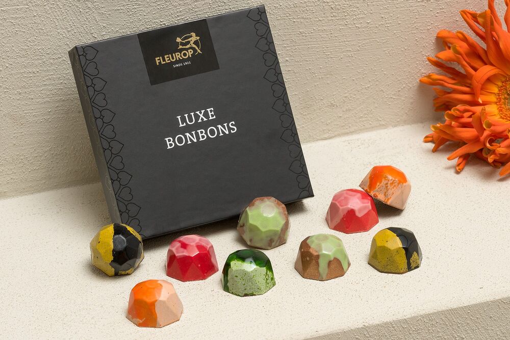 Luxe bonbons in giftbox